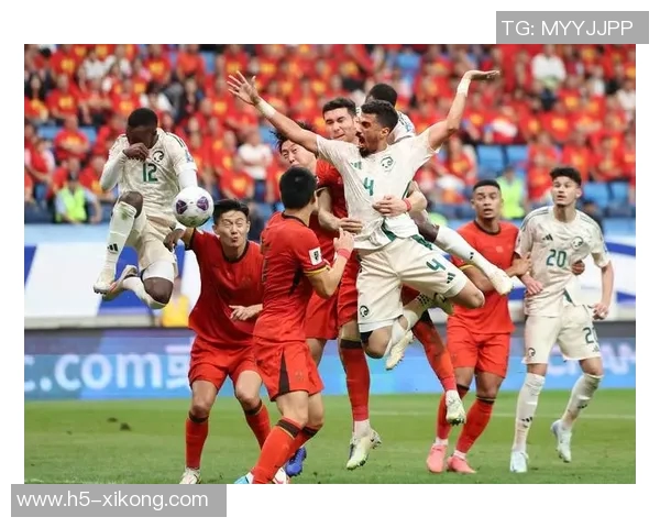 近600名国安球迷远征亚冠客场热情助威气氛火爆几乎反转主场优势